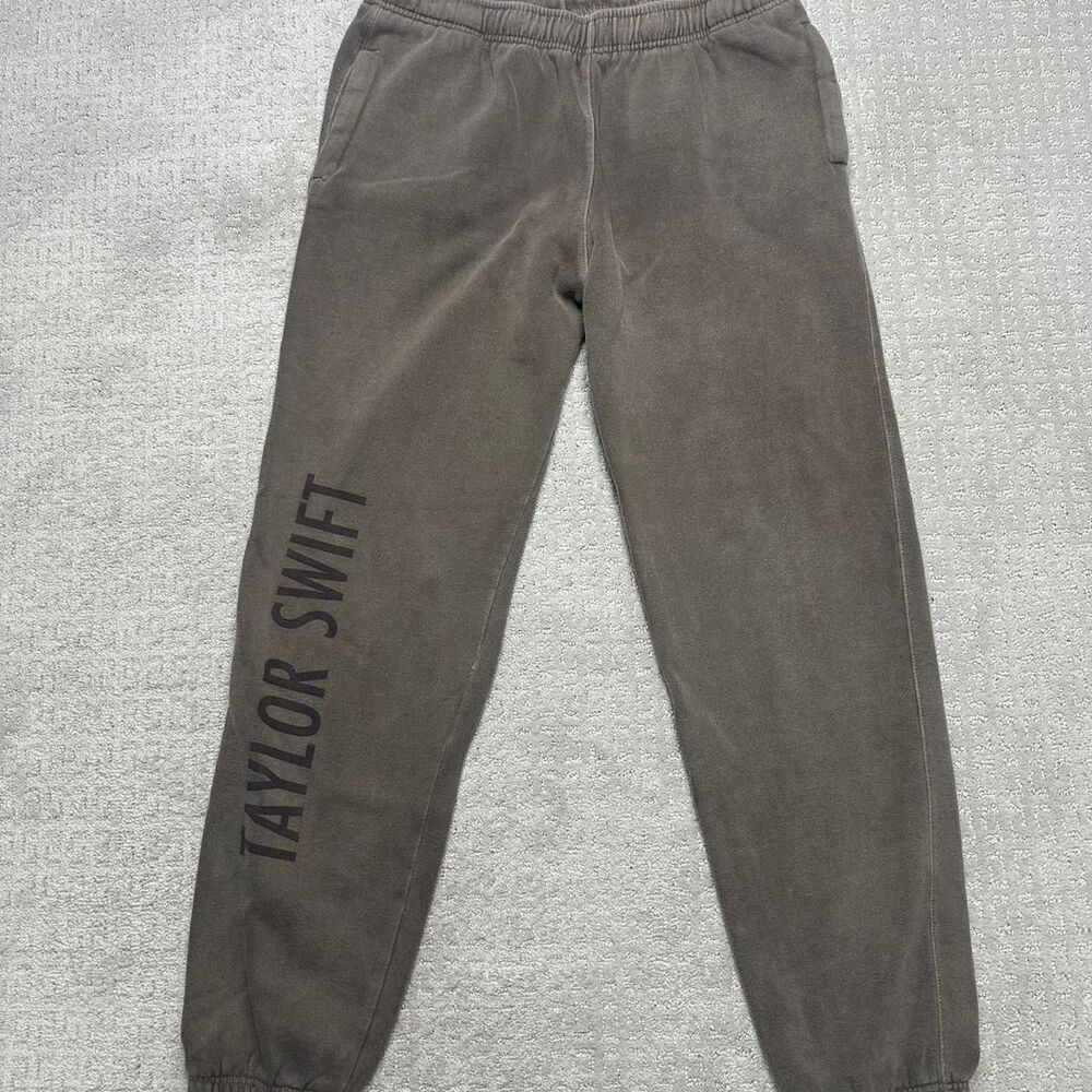 Taylor Swift Sweat pants